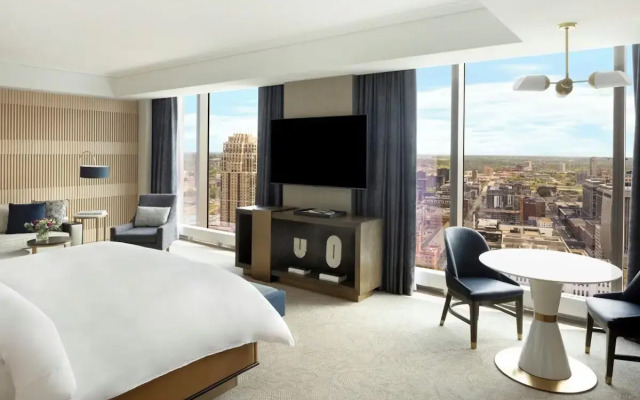 Отель Four Seasons Minneapolis