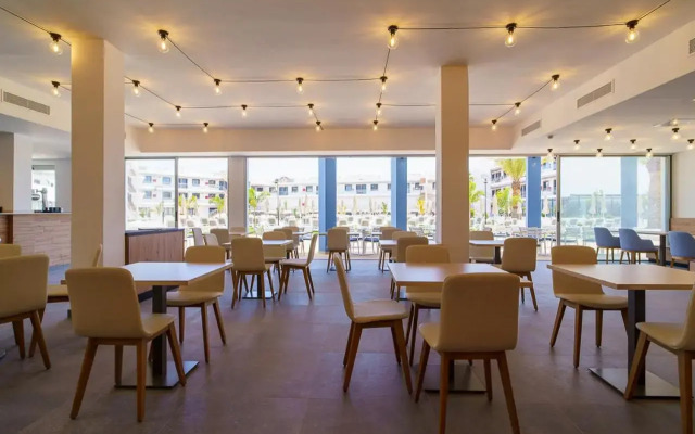 Hotel Cordial Marina Blanca