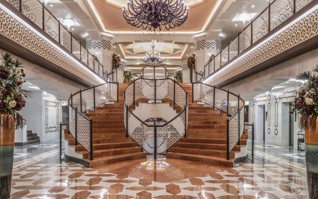 Royal Taj Mahal - All Inclusive
