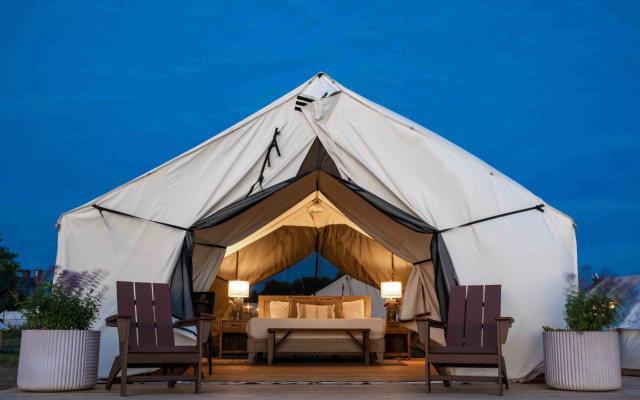 Collective Retreats Governors Island