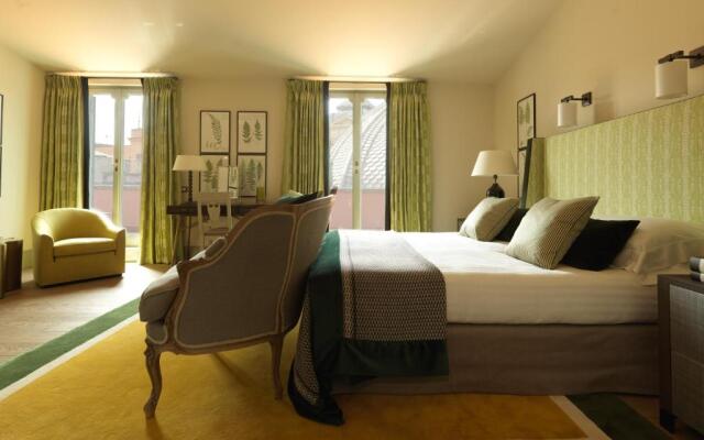 De Russie Hotel