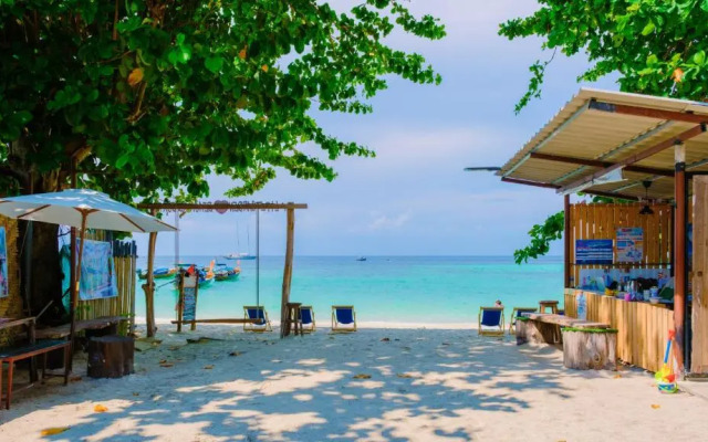 Lipe Garden Beach Resort