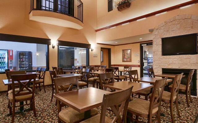 Best Western Alamo Suites