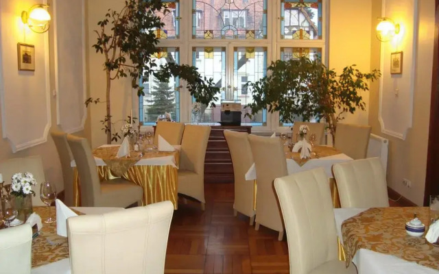 Hotel Pałacyk
