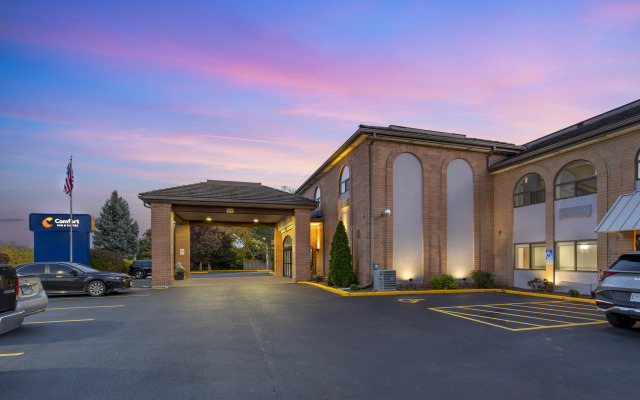 Comfort Inn & Suites Mundelein-Vernon Hills