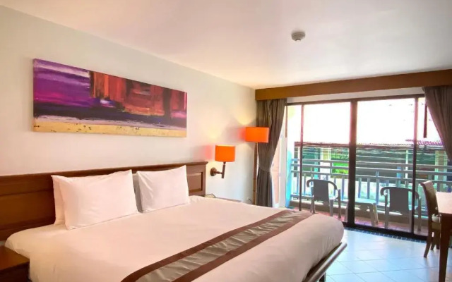 Sunset Beach Resort