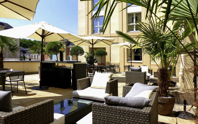 Hôtel Le Louis Versailles Château-MGallery by Sofitel