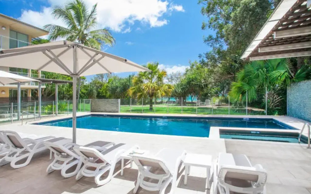 Maison Noosa Beachfront Resort
