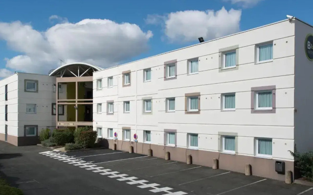 B&B HOTEL Blois Sud Vineuil