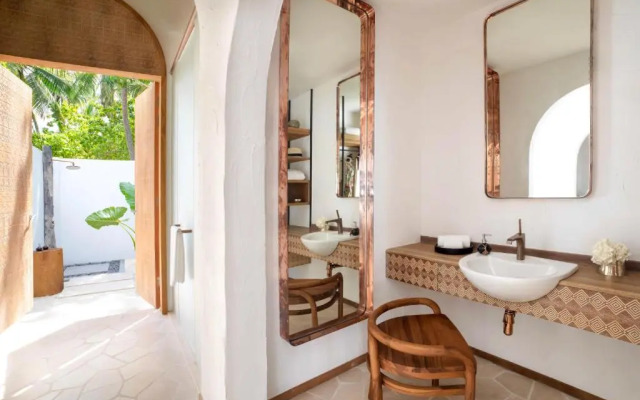 Sirru Fen Fushi Private Lagoon Resort