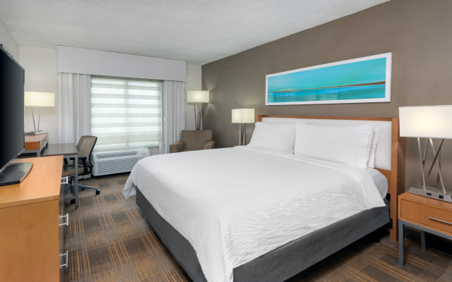 Holiday Inn Miami-Doral Area, an IHG Hotel