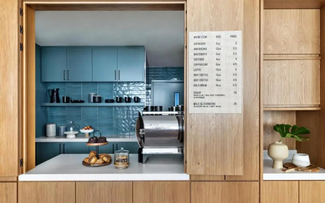 Kimpton Theta New York - Times Square by IHG