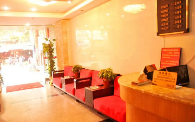 Zhuhai Times Convenience Hotel (Gongbei Port Fuhuali Branch)