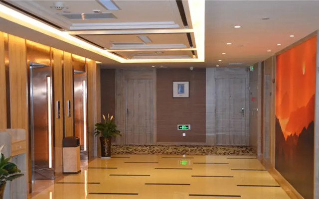Atour Hotel (Ankang Hi-Tech Industrial Development Zone Ruizhi)