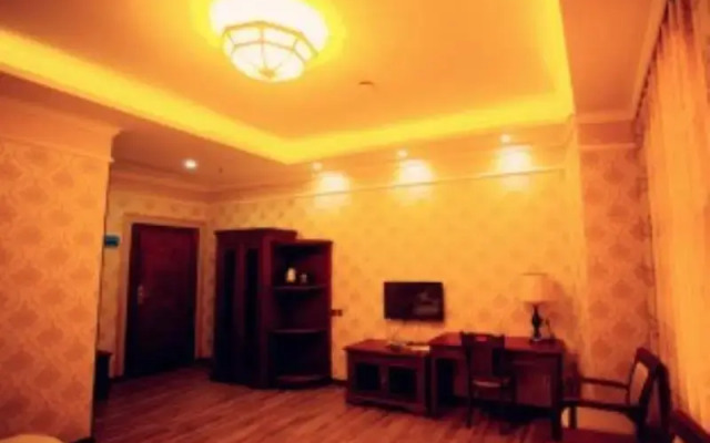Oyo Muqam Hotel