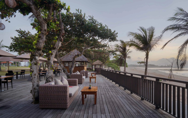 MERUSAKA Nusa Dua