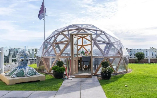 Отель Kingscliff