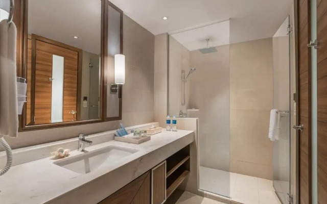 Henann Crystal Sands Resort