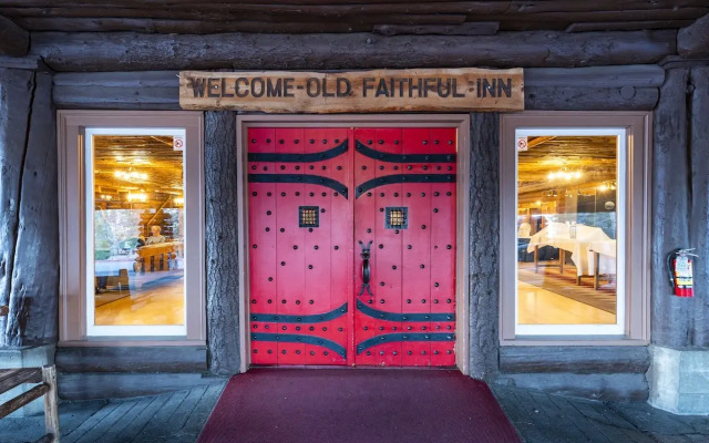 Old Faithful Inn — Inside the Park Hotel