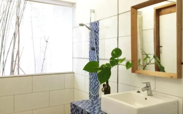 Oude Bandung Guesthouse