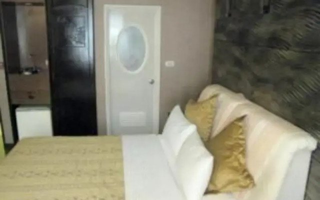 Hangzhou Jinyao Holiday Hotel (Shiqiao Road Branch)