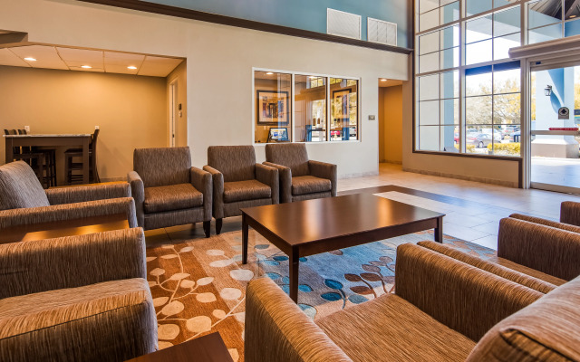 Best Western Naples Plaza Hotel