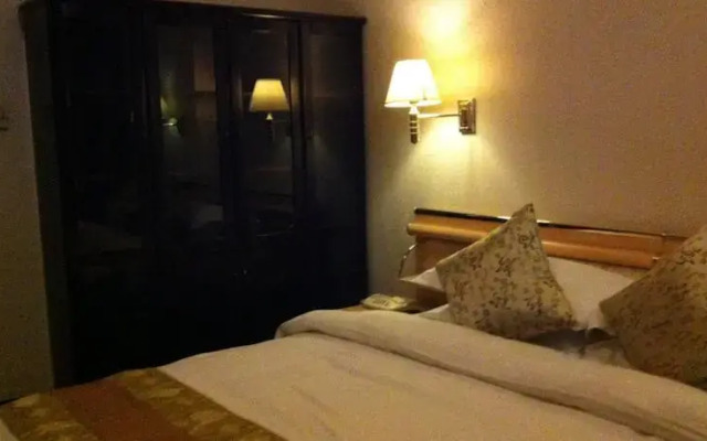 Xi'an Yanlian Business Hotel