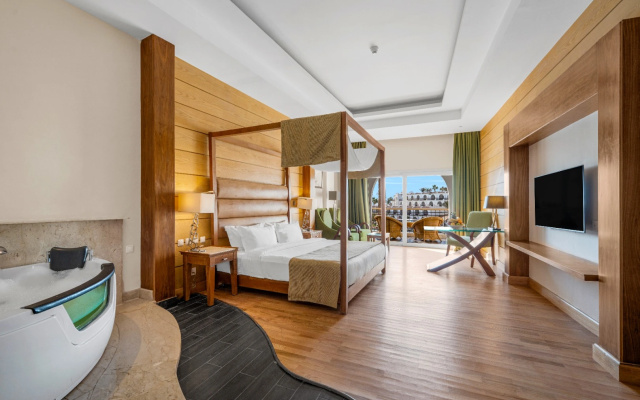 Royal savoy junior suite — фото 1