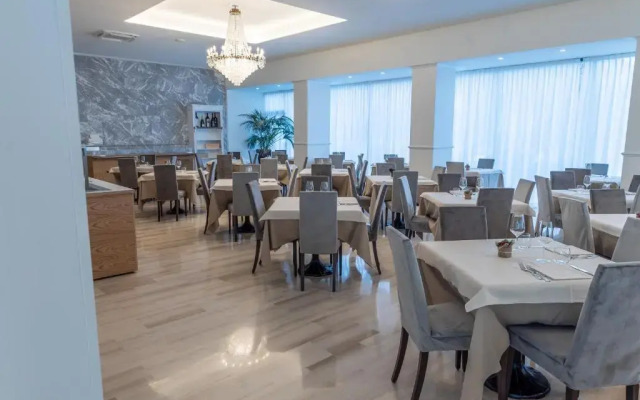 Hotel Cristallo Club