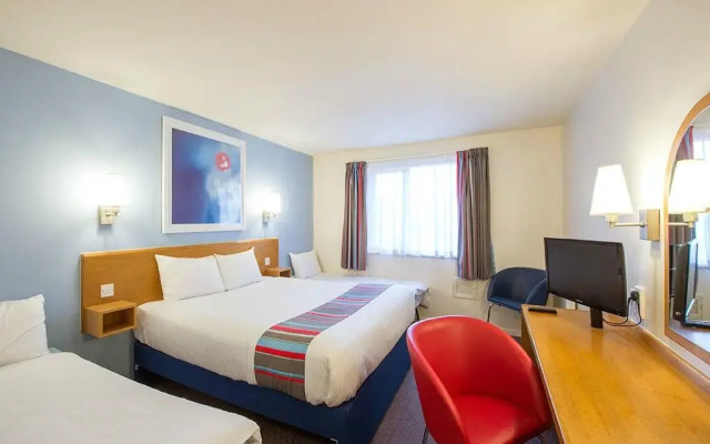 Travelodge Manchester Birch M62 Eastbound