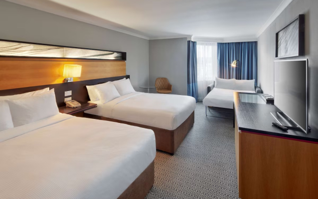 DoubleTree by Hilton Manchester Airport
