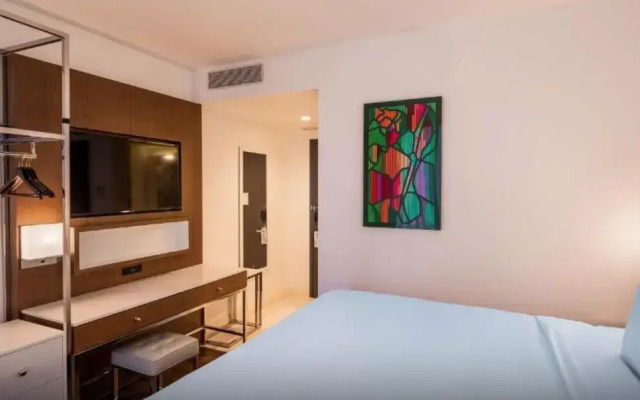 Best Western Premier Empire State Hotel