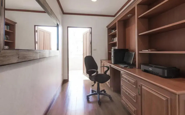 Designer Villa The Boat House