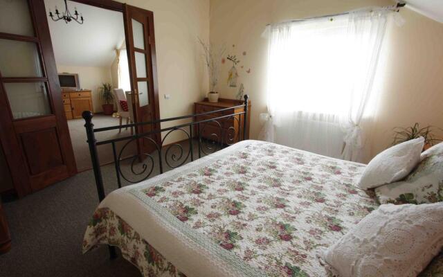 Astra Park Hotel
