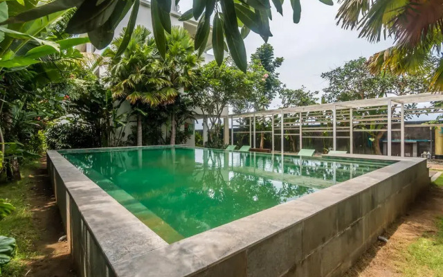 ZenRooms Denpasar Gunung Soputan