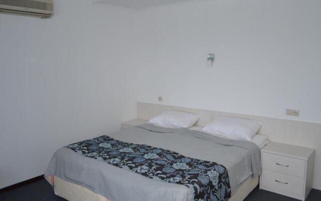 Alpat'evo Hotel