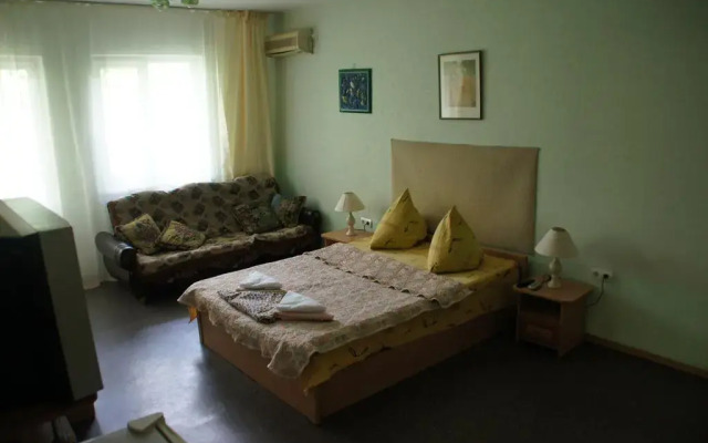 Dacha Vernadskogo Guest House