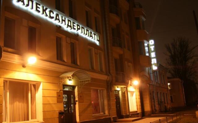 Aleksander Platz