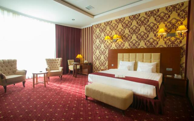 Emerald Hotel Baku