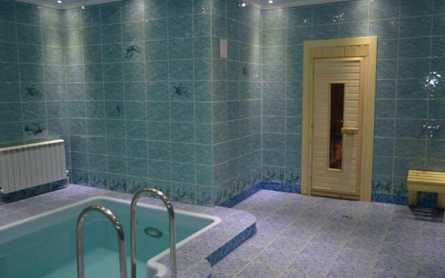 Alpat'evo Hotel