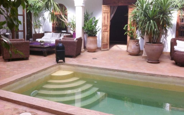 Riad Mandalay Guest house