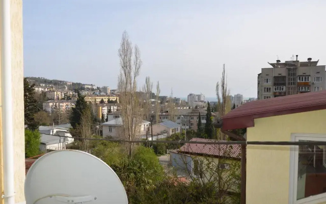 Zemfira Guest House