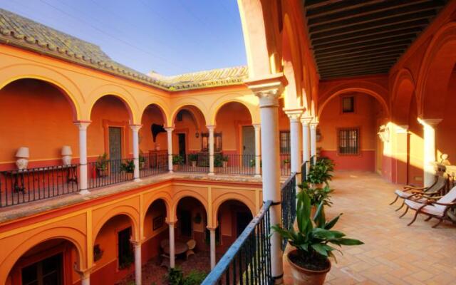 Casa Palacio De Carmona Hotel