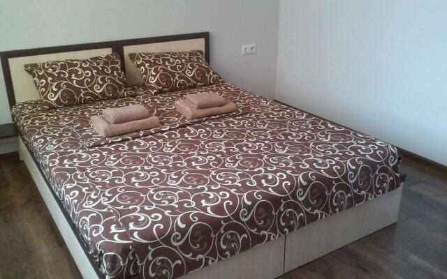 Iskander Hotel