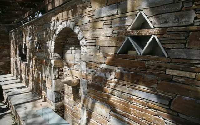 Gikas Apartments