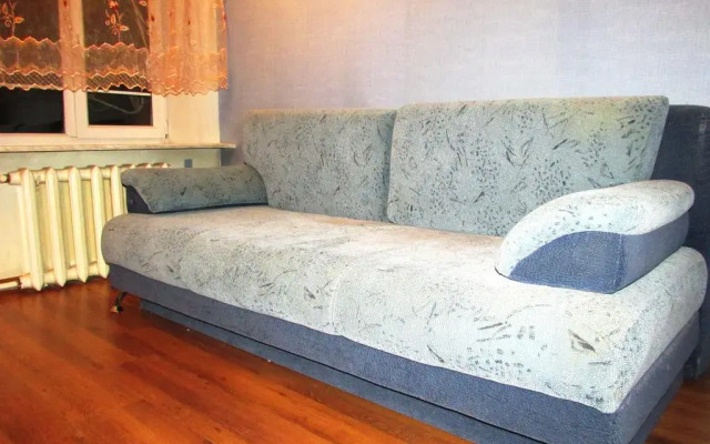 Apt Oktyabrskiy Prospekt D. 12