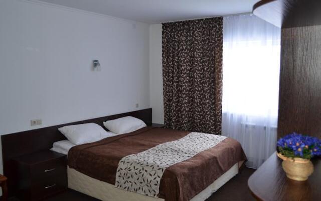 Alpat'evo Hotel