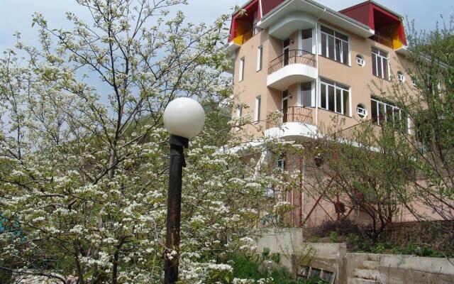 Горный отель 4 сезона 