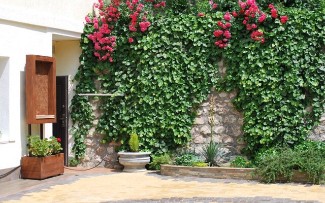 Floral Courtyard Guest House