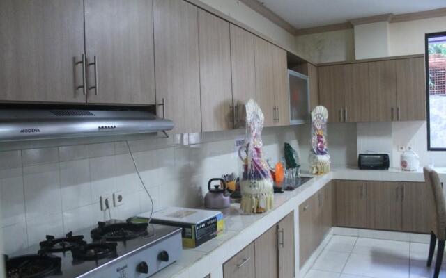 Udayana Lodge Denpasar